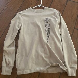 American eagle long sleeve shirt